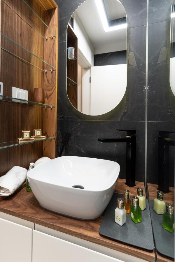 Ez Luxury Living Apartment Rovinj Exterior photo